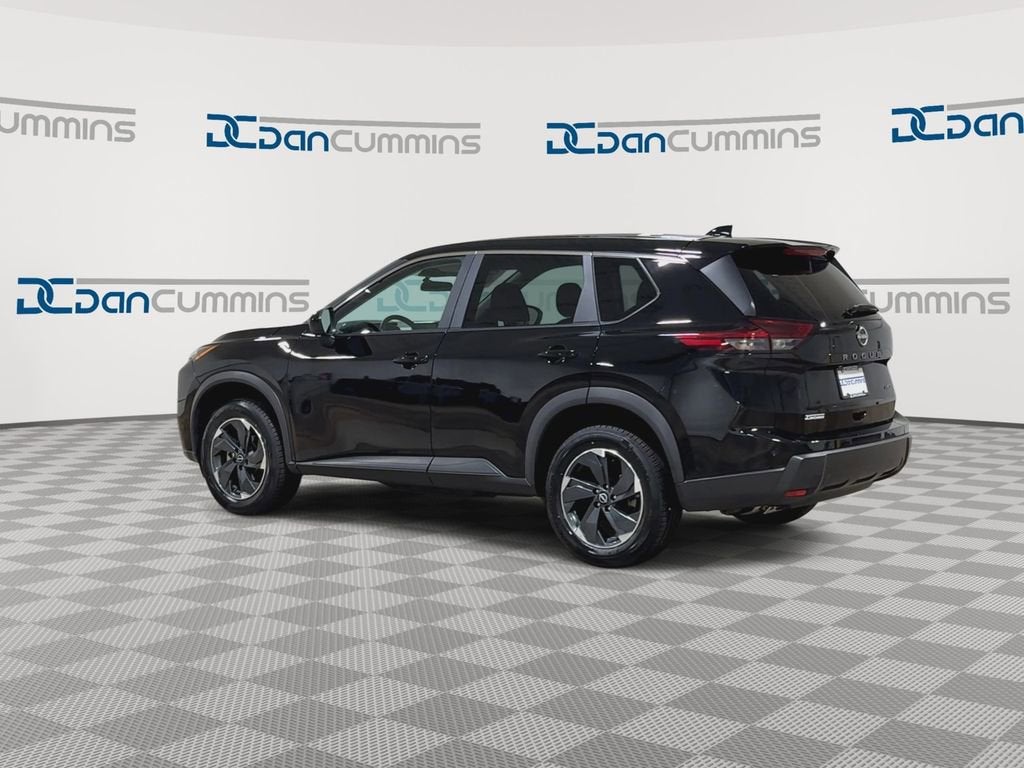 2025 Nissan Rogue SV