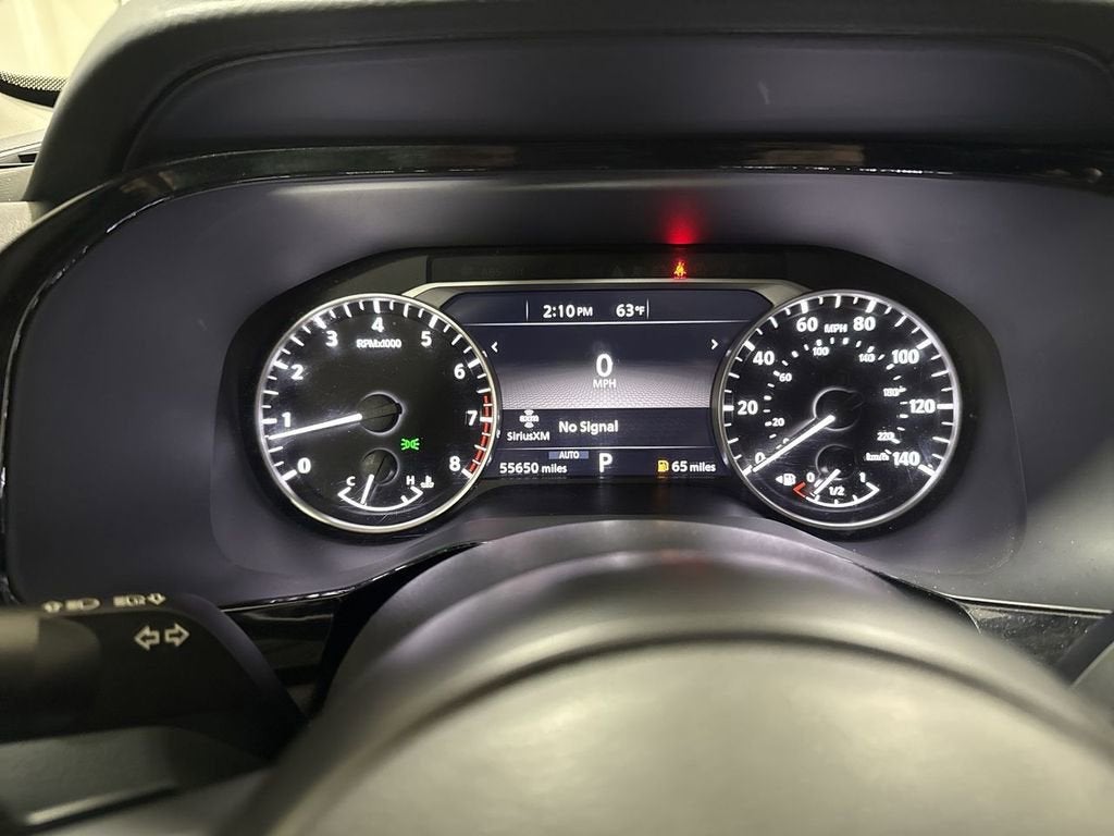 2024 Nissan Pathfinder SV