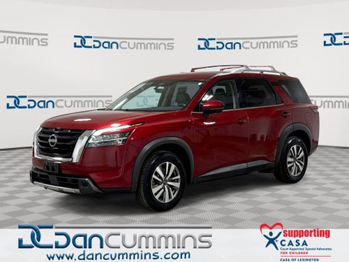 2023 Nissan Pathfinder SL