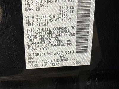 2022 Nissan Pathfinder SL