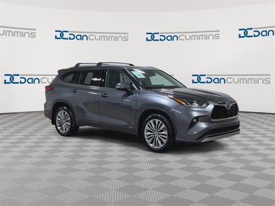 2021 Toyota Highlander Hybrid Platinum