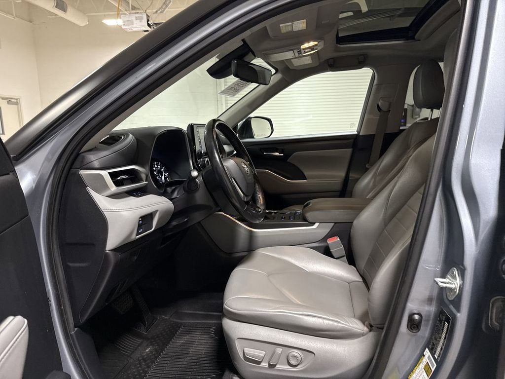 2021 Toyota Highlander XLE