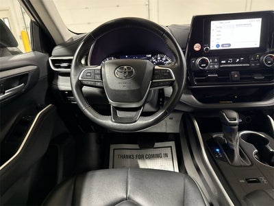 2024 Toyota Highlander LE