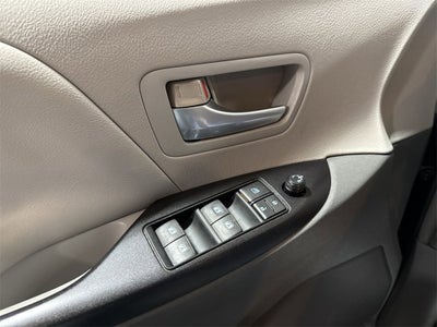 2015 Toyota Sienna LE AAS