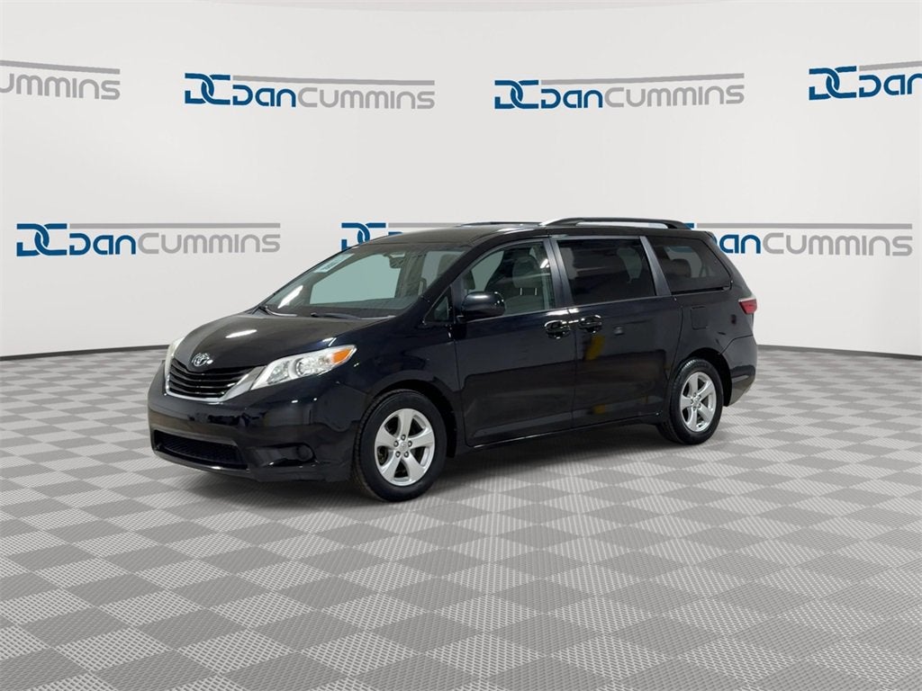 2015 Toyota Sienna LE AAS