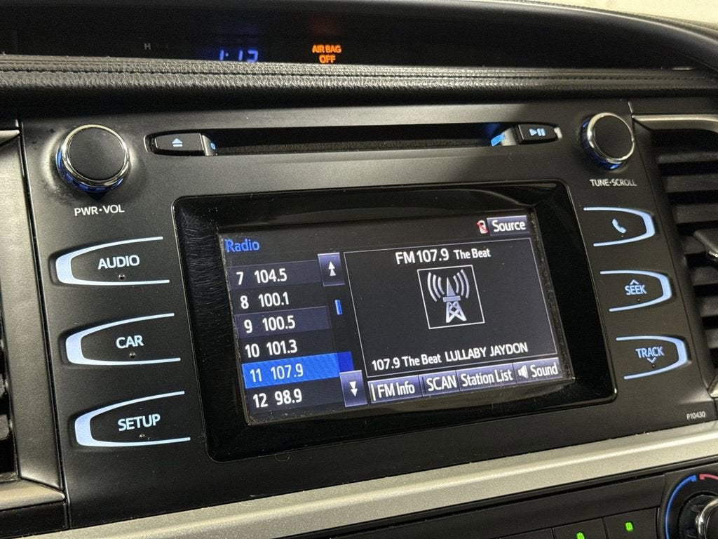 2015 Toyota Highlander LE