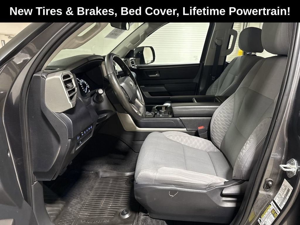 2024 Toyota Tundra 4WD SR5
