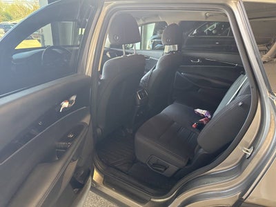 2019 Kia Sorento LX V6