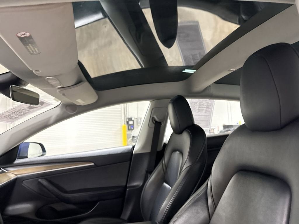 2022 Tesla Model 3 Base
