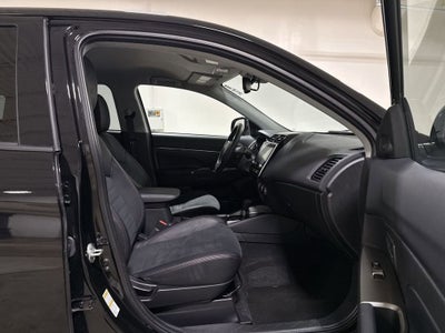 2025 Mitsubishi Outlander Sport S