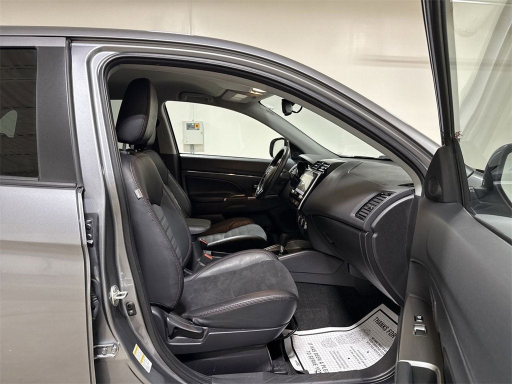 2024 Mitsubishi Outlander Sport S