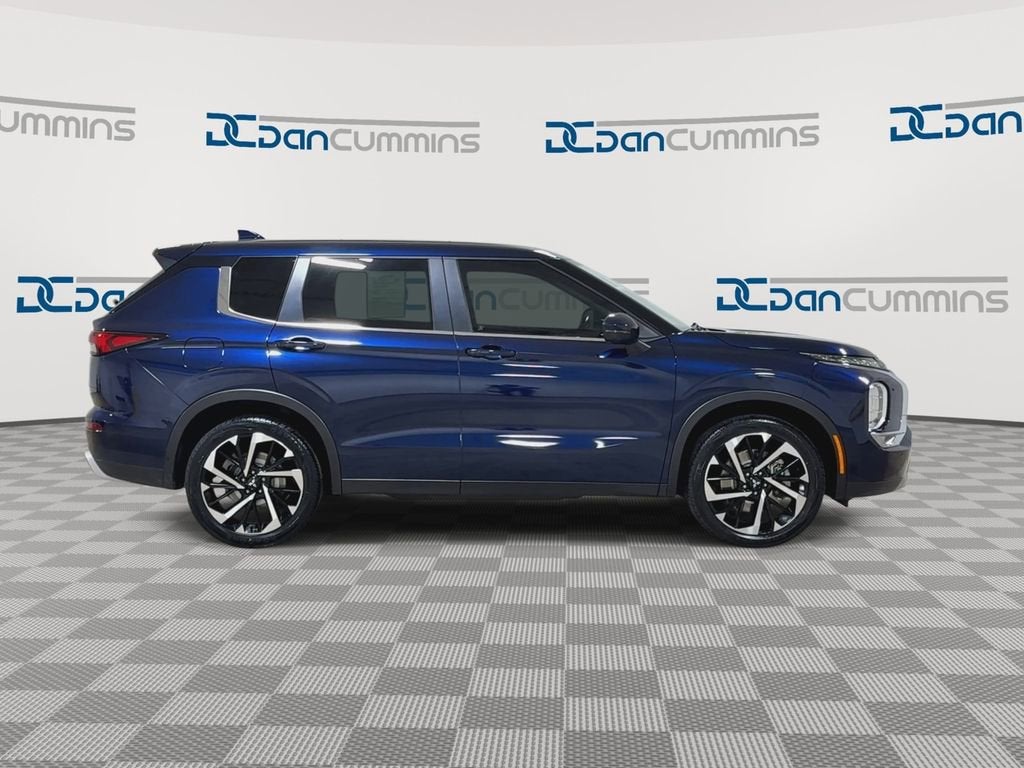 2024 Mitsubishi Outlander SE