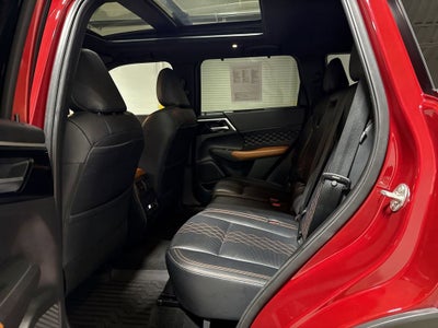 2024 Mitsubishi Outlander SEL