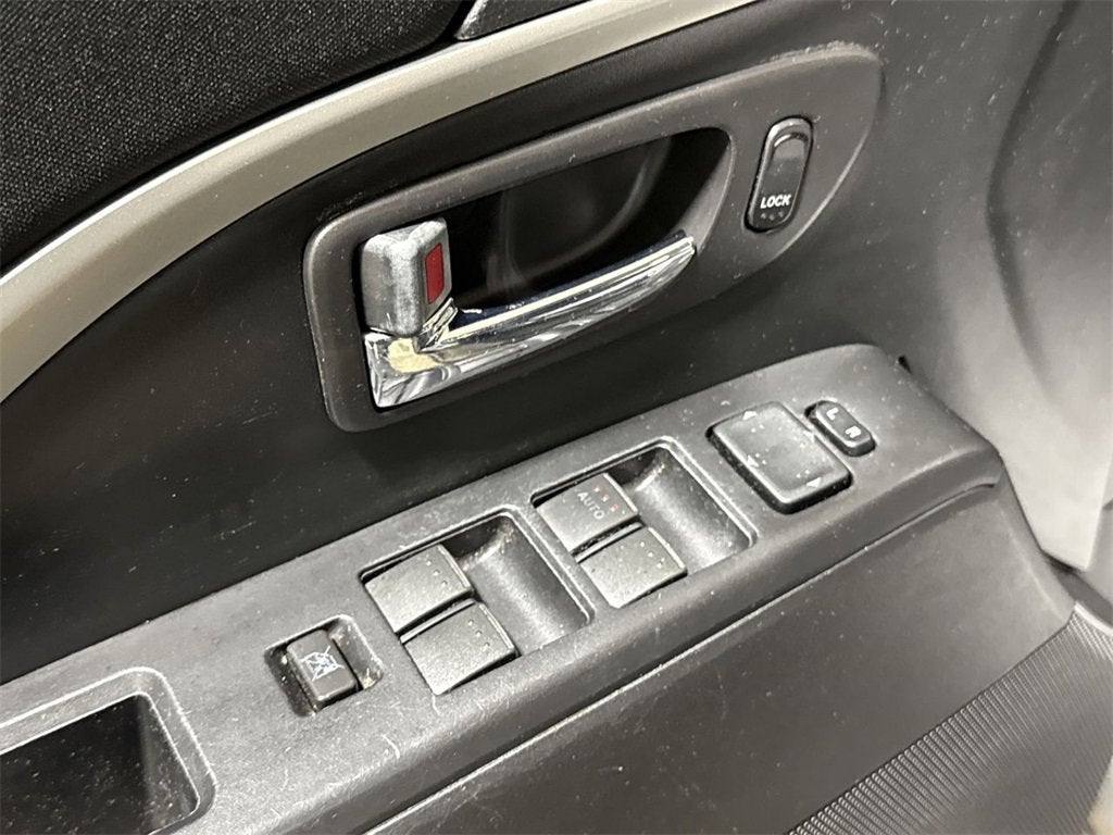 2012 Mazda Mazda5 Sport