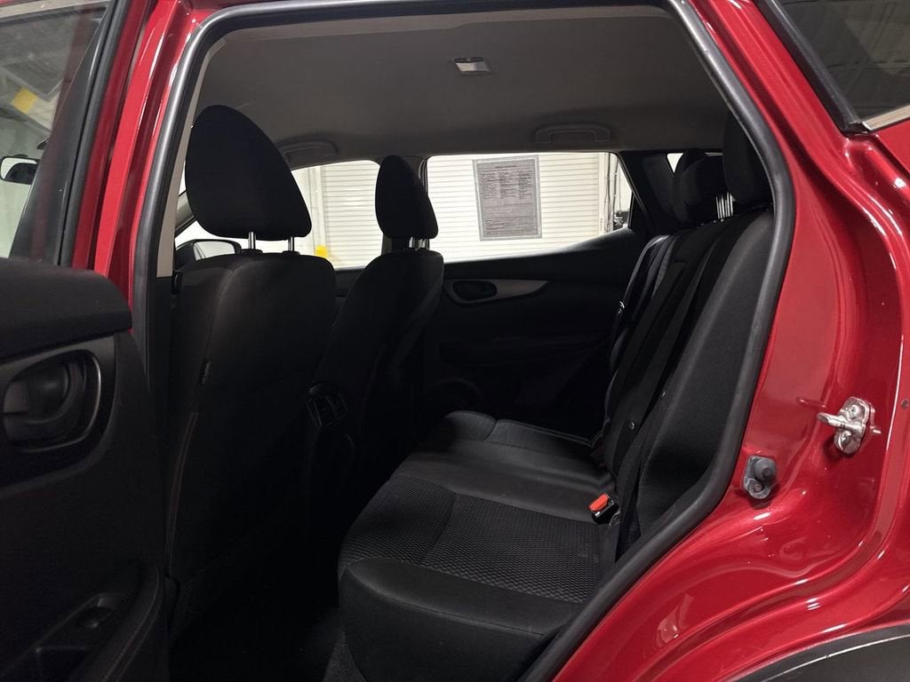 2018 Nissan ROGUE SPORT Base