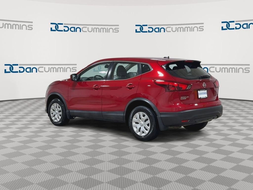 2018 Nissan ROGUE SPORT Base