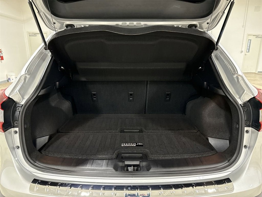 2020 Nissan Rogue Sport SV