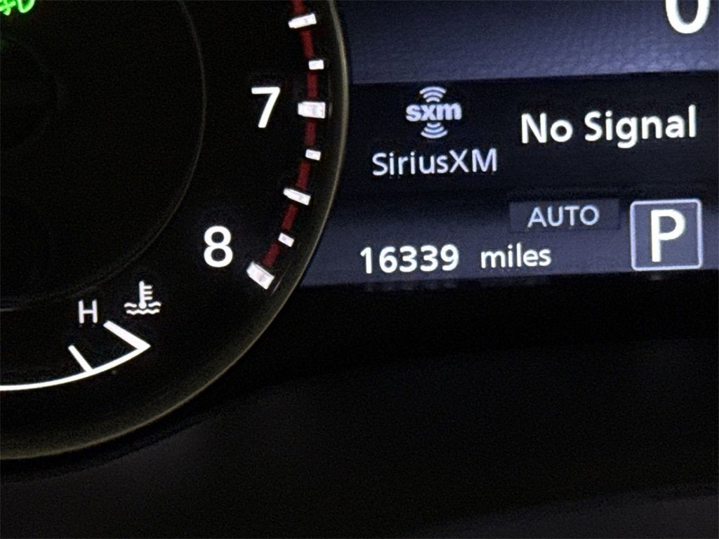 2024 Nissan Armada SV