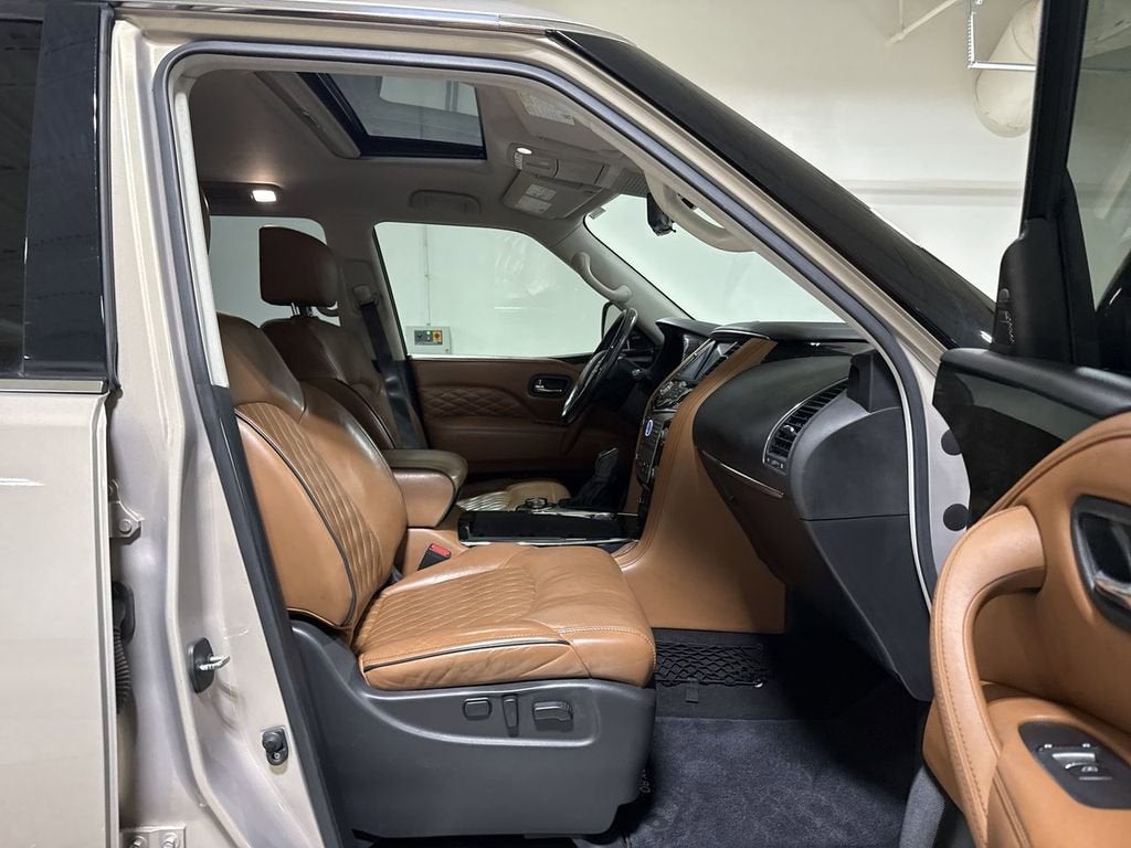 2019 INFINITI QX80 LUXE