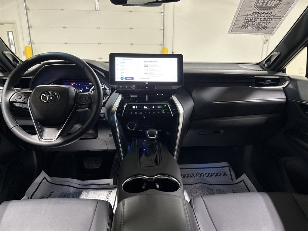 2024 Toyota Venza LE