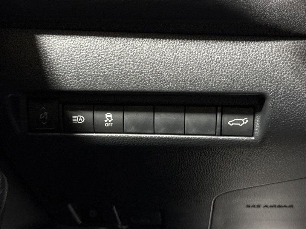 2024 Toyota Venza LE