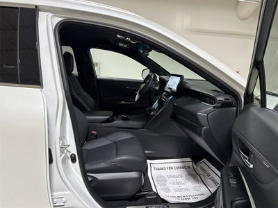 2024 Toyota Venza LE