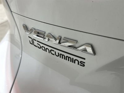 2024 Toyota Venza LE