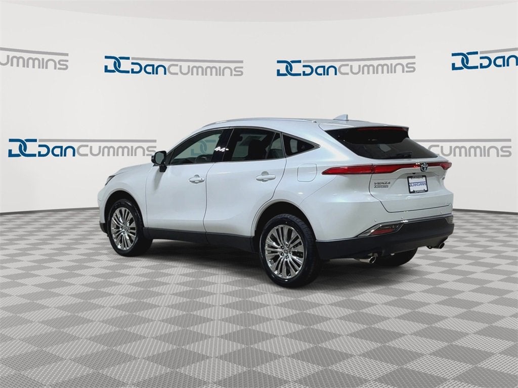 2024 Toyota Venza LE