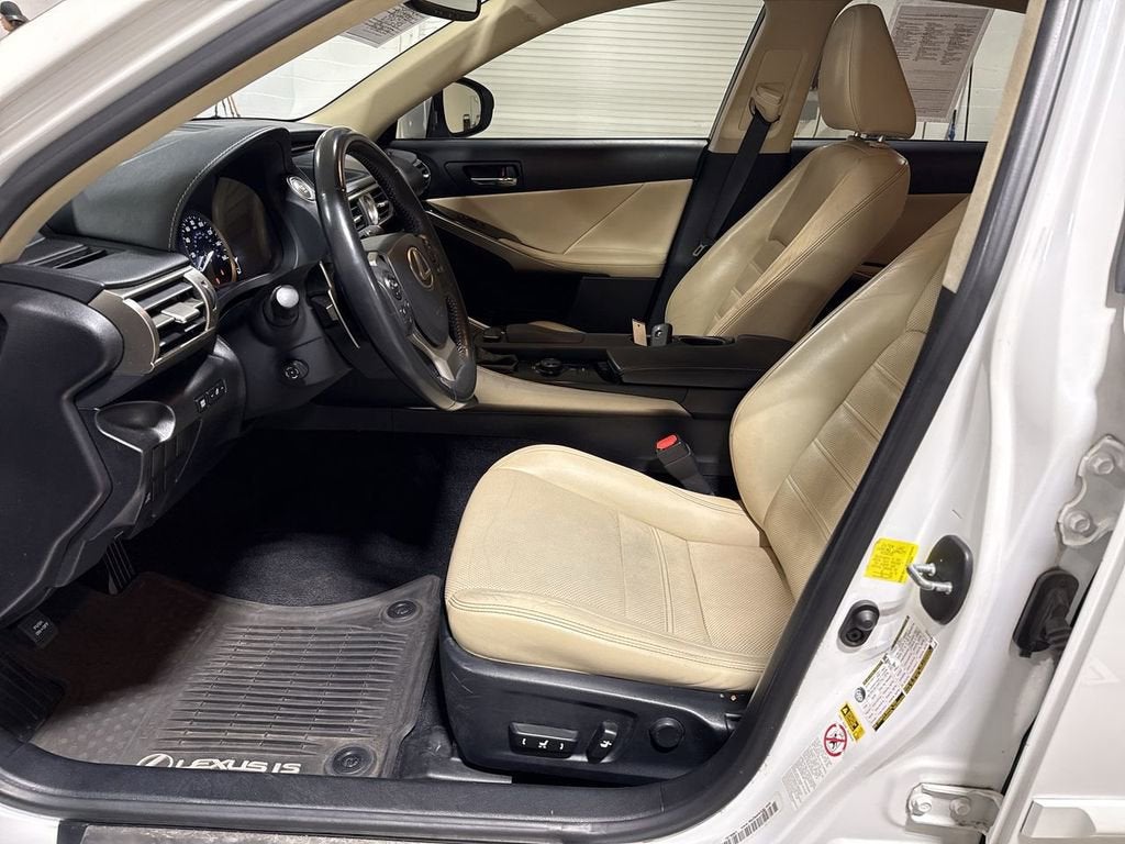 2014 Lexus IS 350 