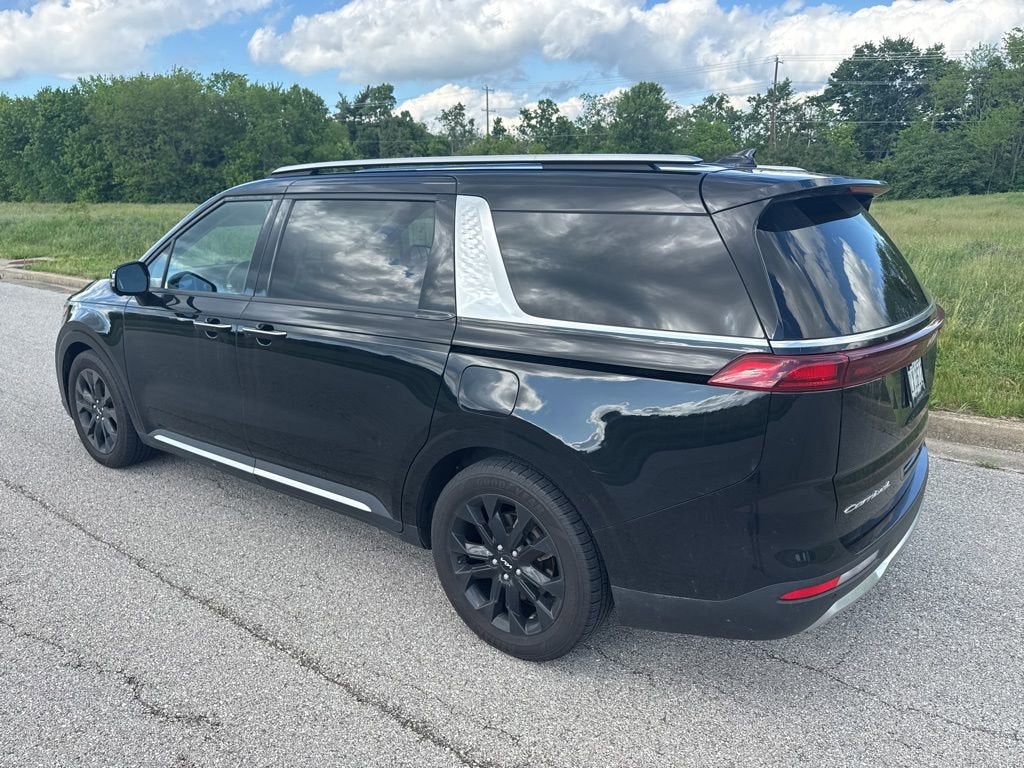 2022 Kia Carnival SX