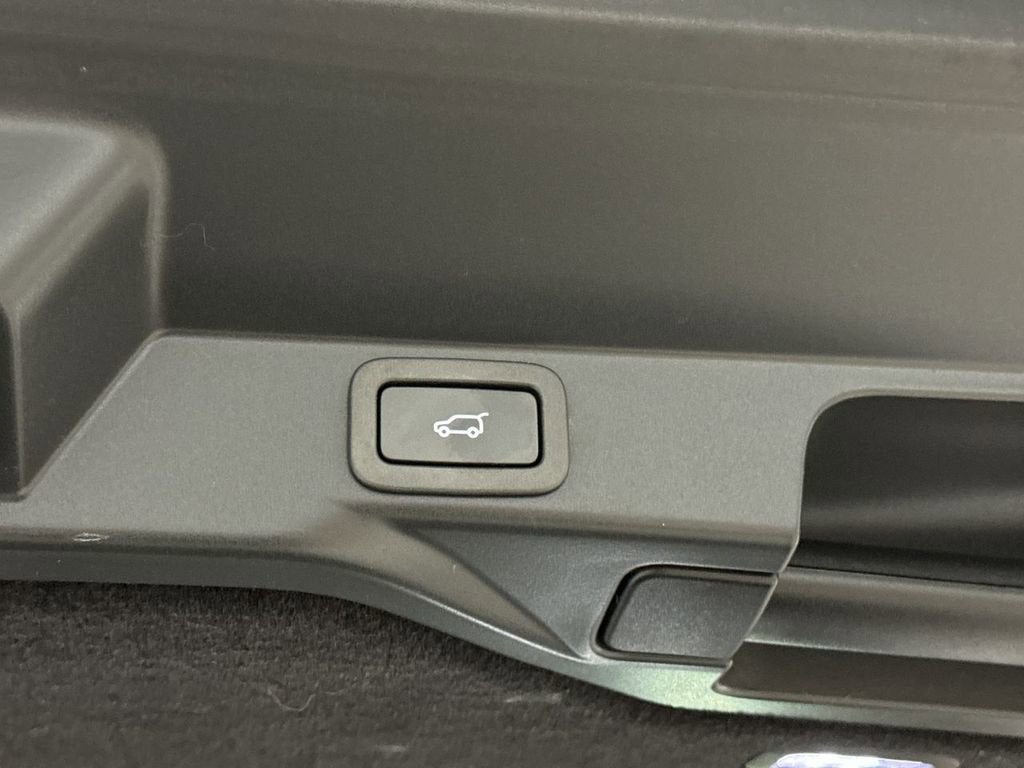 2021 Land Rover Range Rover Sport HSE Silver Edition