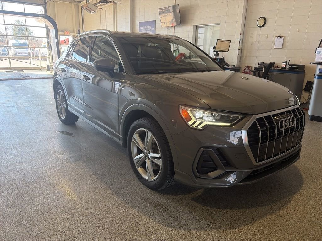 2020 Audi Q3 S line Premium Plus