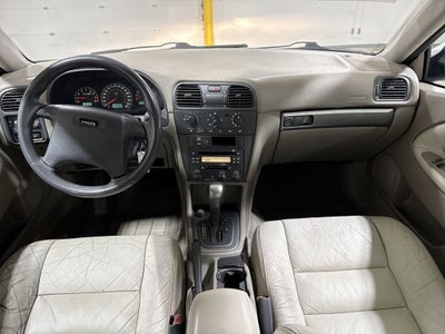 2002 Volvo S40 Base