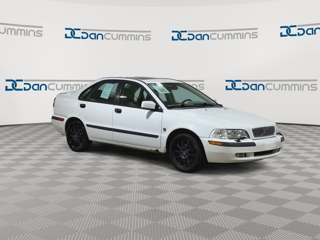 2002 Volvo S40 Base
