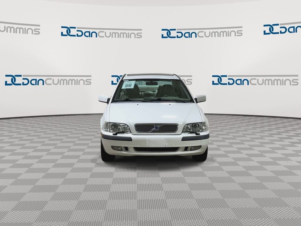 2002 Volvo S40 Base