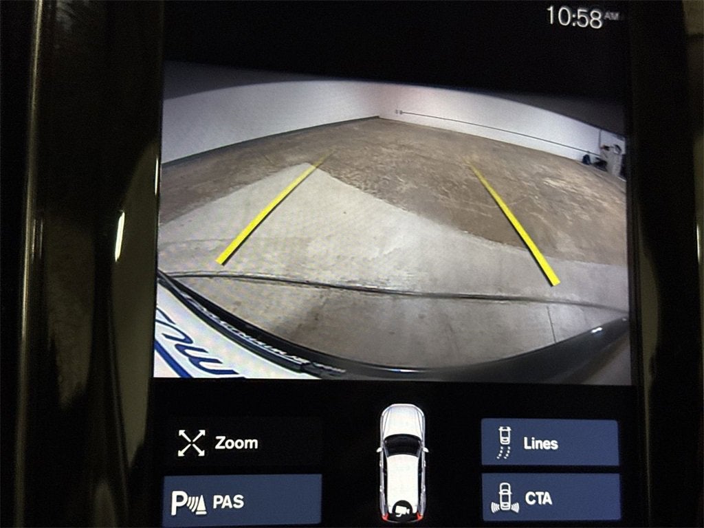 2020 Volvo XC60 Momentum