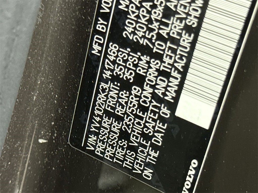 2020 Volvo XC60 Momentum