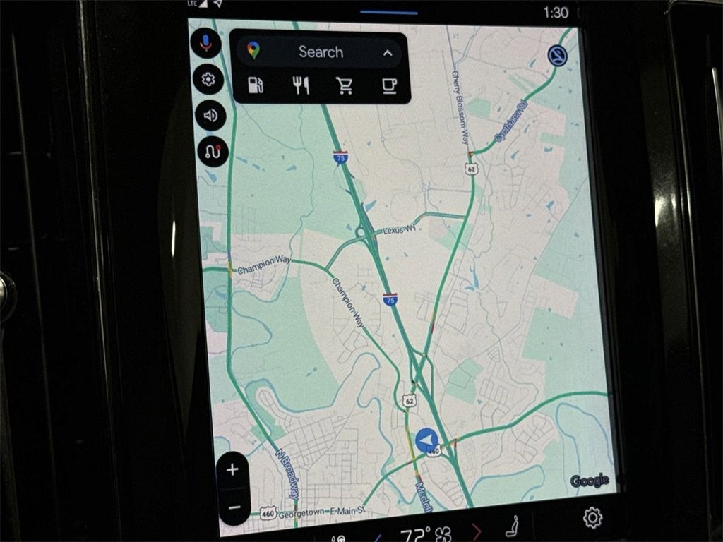 2022 Volvo XC60 Momentum