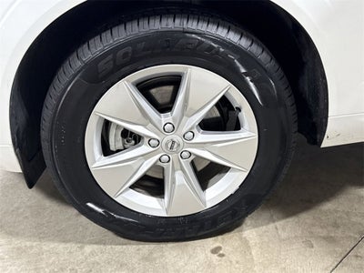 2022 Volvo XC60 Momentum