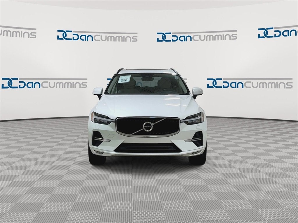 2022 Volvo XC60 Momentum
