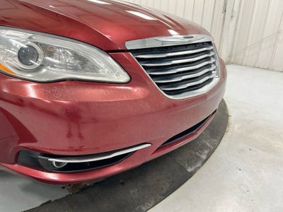 2013 Chrysler 200 Limited