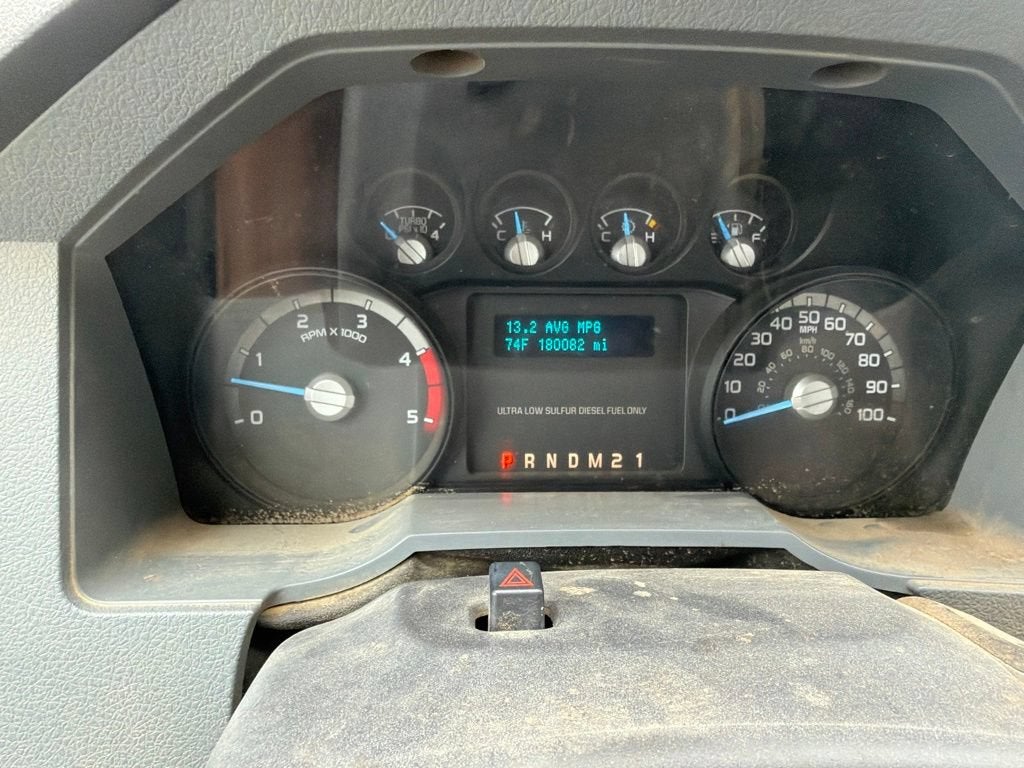 2012 Ford Super Duty F-550 DRW XL