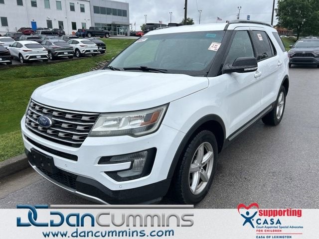 2017 Ford Explorer's photo