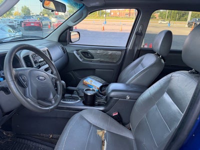 2005 Ford Escape XLT