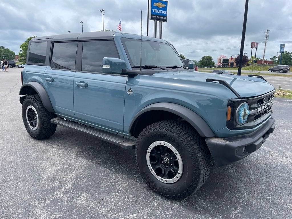 2023 Ford Bronco Base