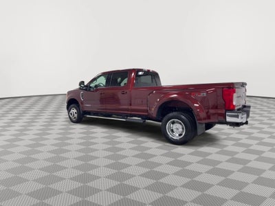 2017 Ford Super Duty F-350 DRW Lariat