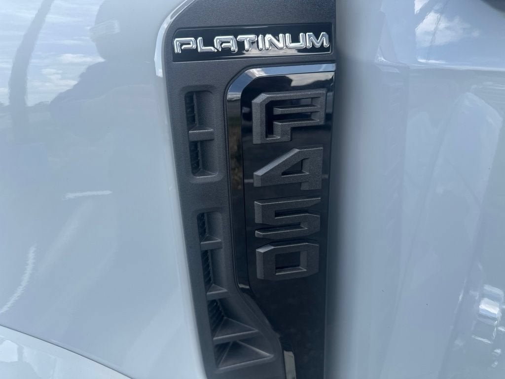 2026 Ford Super Duty F-450 DRW XL
