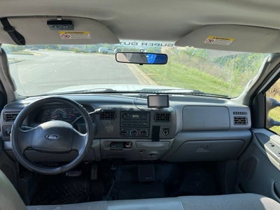 2004 Ford Super Duty F-250 XL