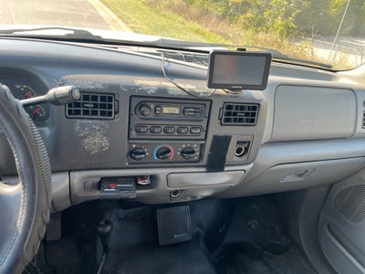 2004 Ford Super Duty F-250 XL