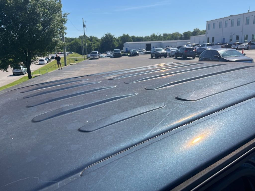 2004 Ford Super Duty F-350 SRW XL